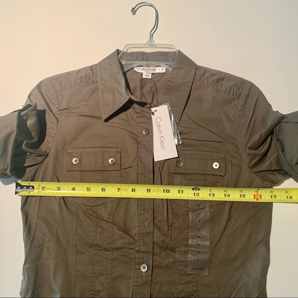 🆕 Calvin Klein Army Button Up - Picture 4 of 4